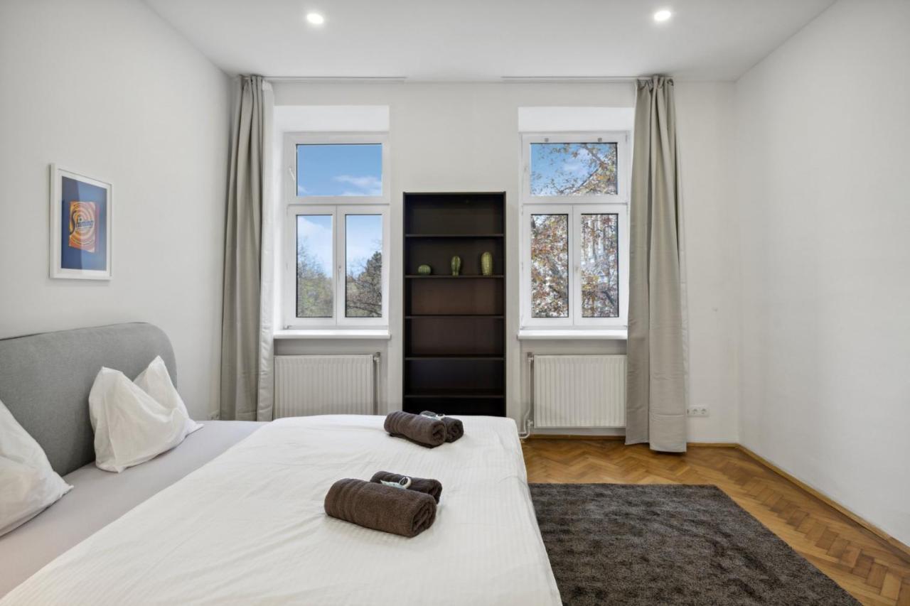 Big Spacious Central Apartment In Wien Ngoại thất bức ảnh